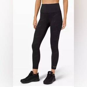 Lululemon Wunder Train high tight  rise 25" Logo